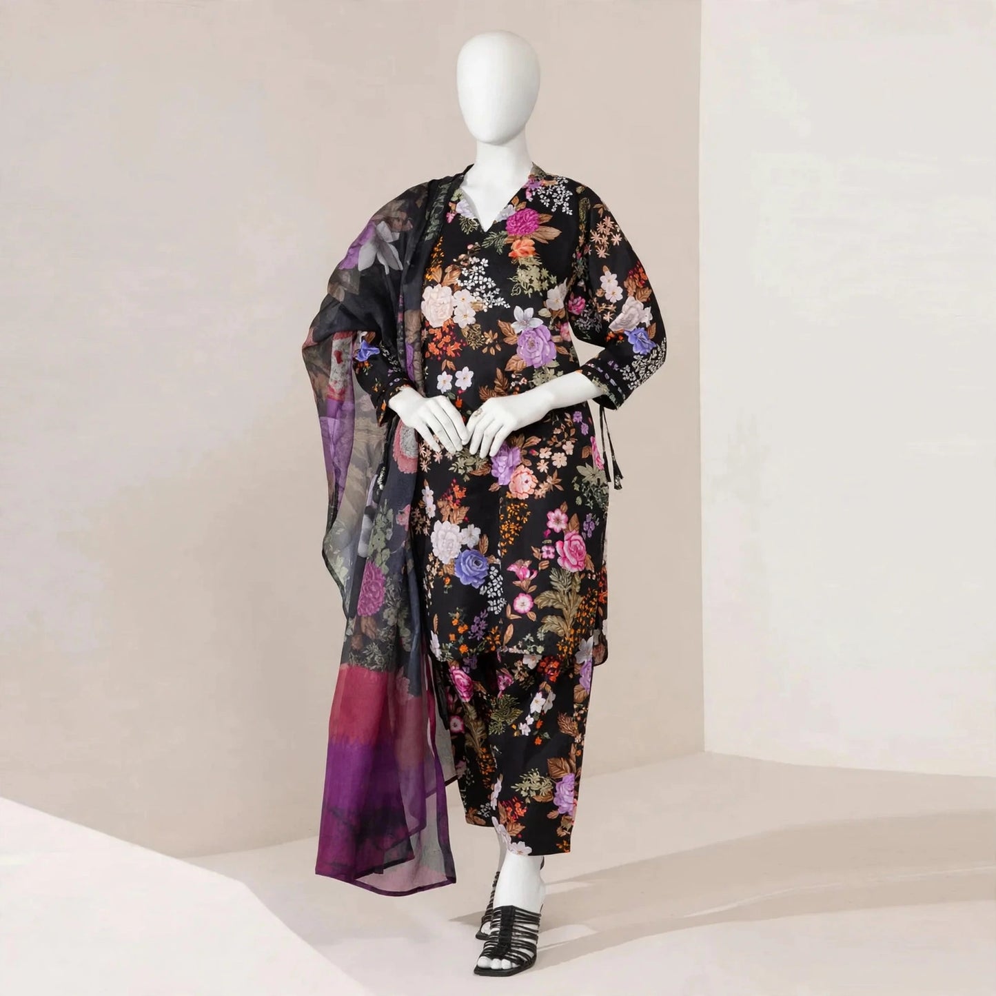Linen 3-Piece Floral Suit for Women Pakistan
